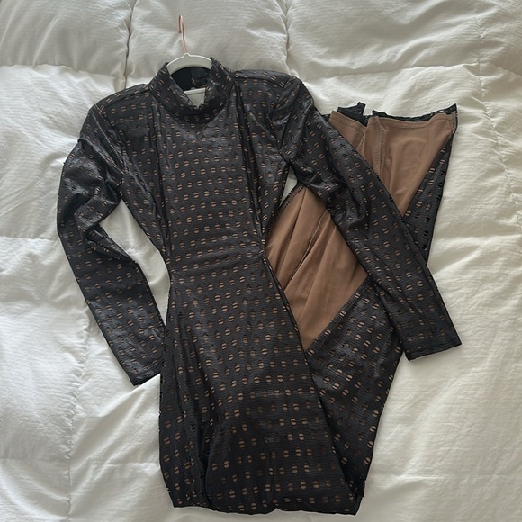 Michael Costello x Revolve Gown - Picture 10 of 10